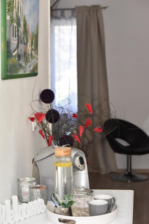 Rooms Bobic Licko Petrovo Selo Экстерьер фото